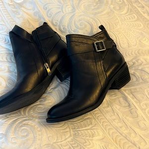 Vince Camuto booties. Size 8 worn twice
